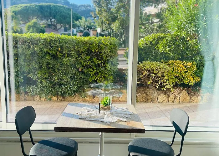 Appartement Centre Golf Juan - Beach&train Station