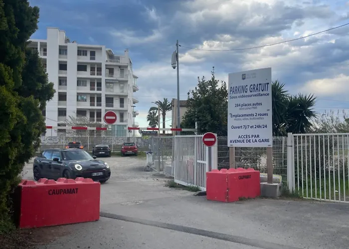 Appartement Centre Golf Juan - Beach&train Station